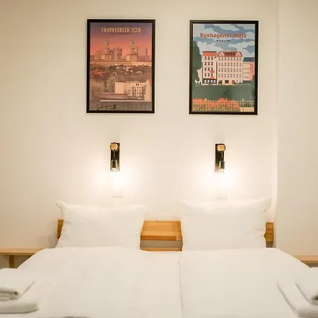 Nahe Boxhagener Platz Fuer 4 Personen شقة